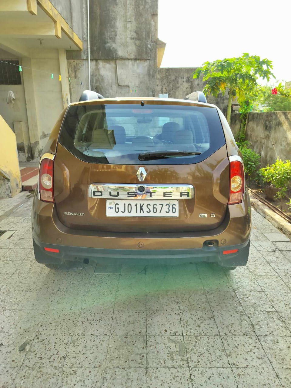View Renault Duster - Image 3 | Reseller Bazzar Renault Duster - Image 3 in Ahmedabad
